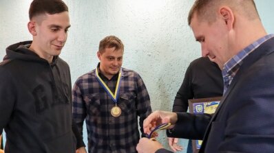 АТ «Вінницяобленерго» – personal account, transmit meter readings, call center 0 (800) 217-217 Про переможців профзмагань_1